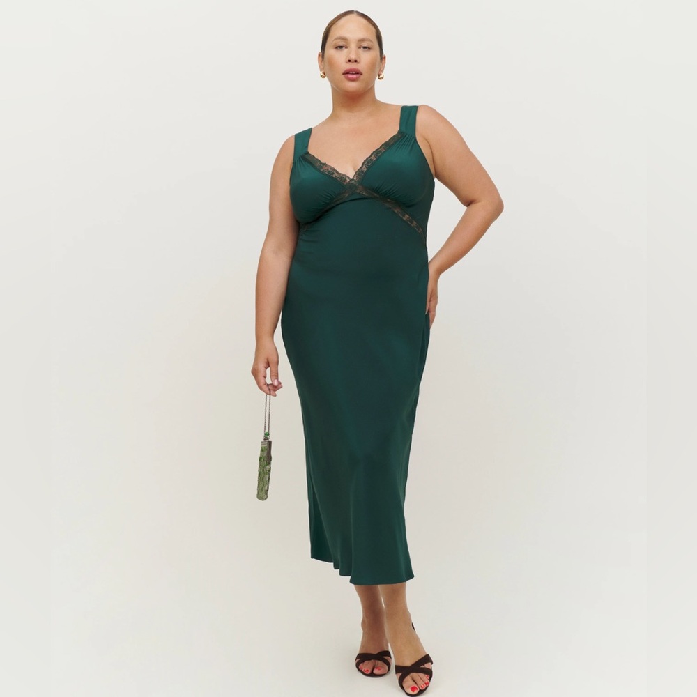 REFORMATION Provence 100% Silk Dress (Extended sizing) in Forest - Picture 2 of 5
